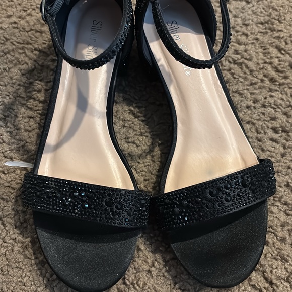 Black Embellished Girls Sandals - Picture 1 of 1